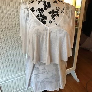WHITE RUFFLE LUCKY BRAND TOP SIZE 2X